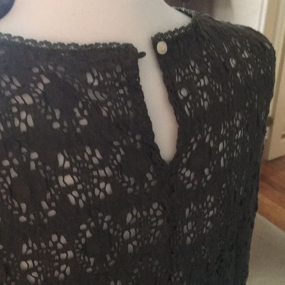 Top - Picture 4 of 5